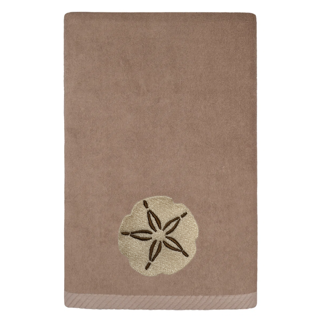 Embroidered Sand Dollar Fingertip Towel